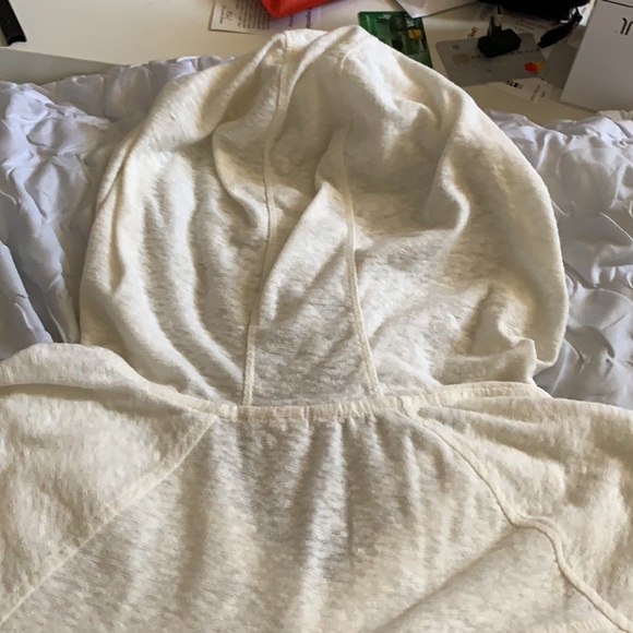 Roxy Snow White hoodie.  NWT!! - Picture 7 of 8